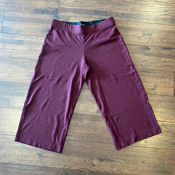 LOFT Pants & Jumpsuits Loft Wideleg Capris Poshmark
